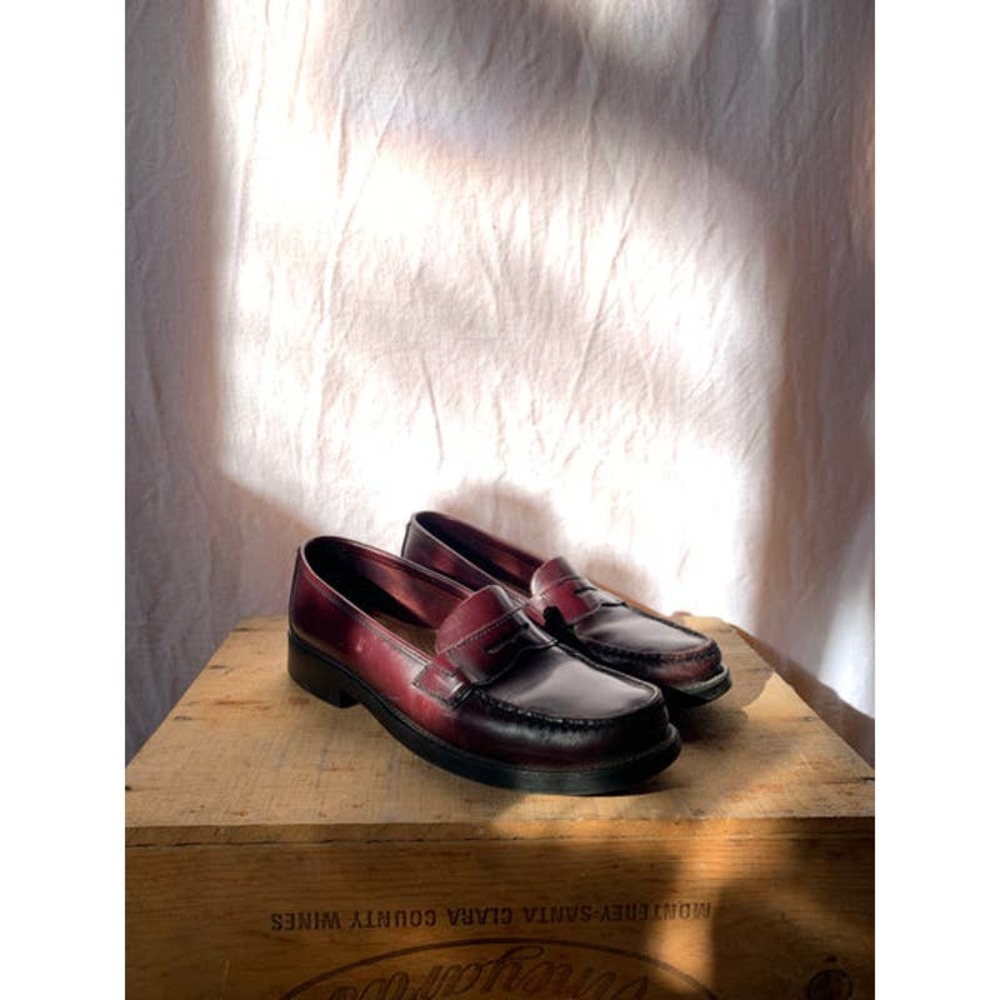 size 7.5 burgundy loafers